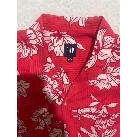 GAP XXL Mens Floral Button‎ Up Shirt Short Sleeve Red White Tropical - Picture 2 of 6
